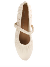 Avery Mary Ballet Flat (cream)